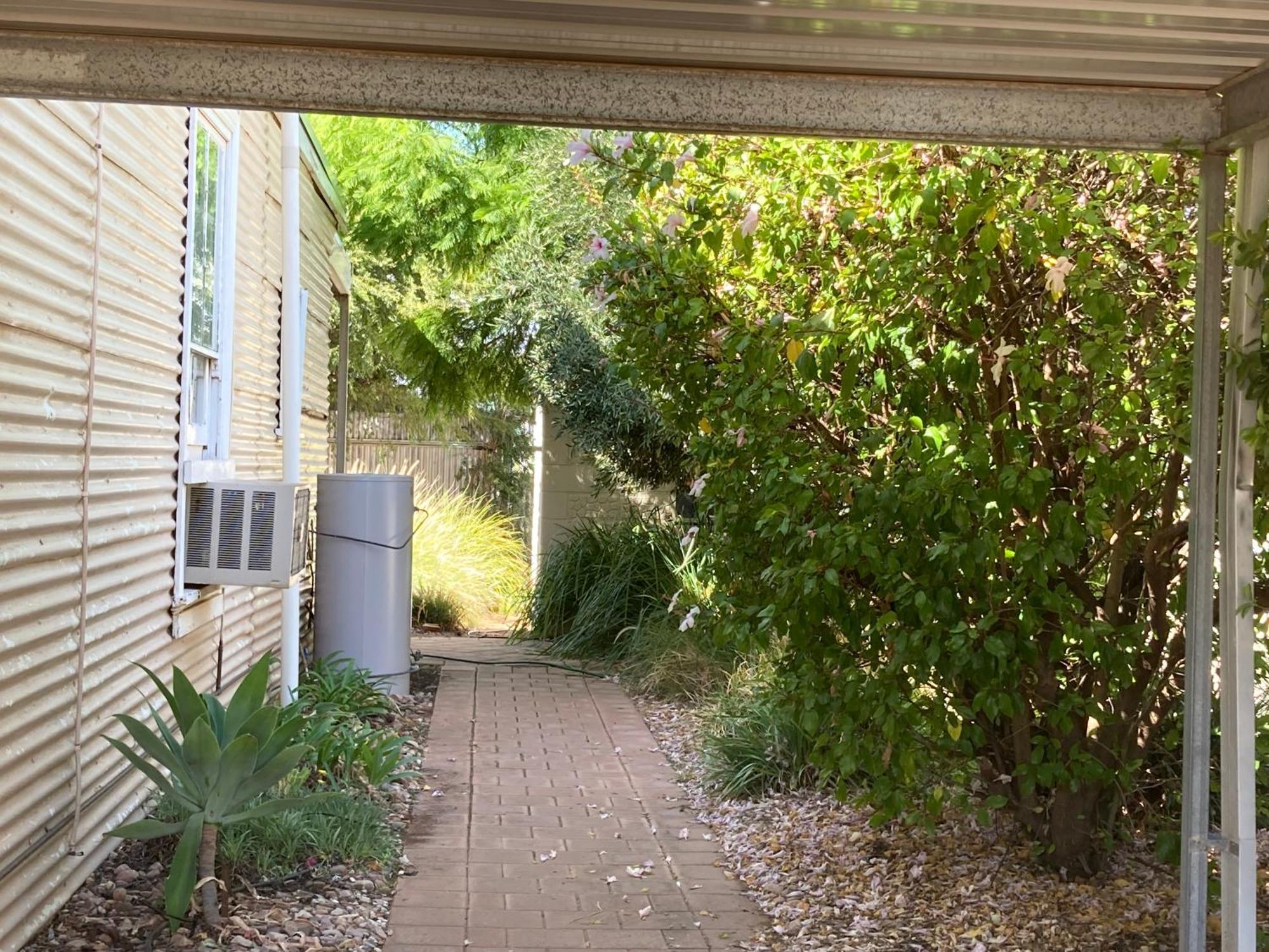 Maeville Cottage Broken Hill Extérieur photo