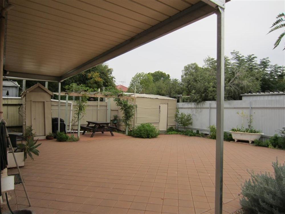 Maeville Cottage Broken Hill Extérieur photo