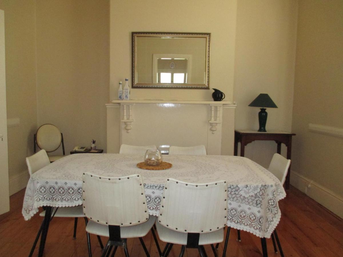 Maeville Cottage Broken Hill Extérieur photo
